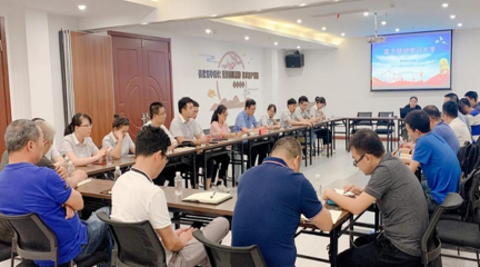 政企同心共克時艱 飛友黨支部參加黨日共學活動聚焦玩具技術(shù)開發(fā)與銷售